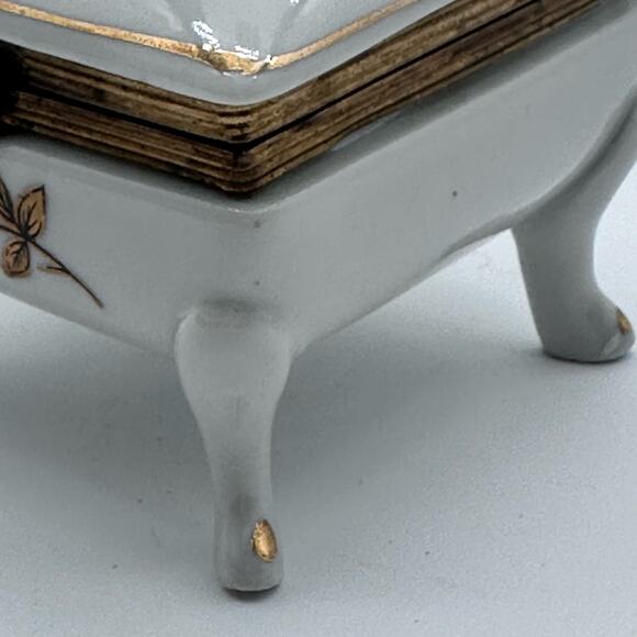 VTG Kalk German Golded Flower Porcelain Trinket Handmade Box C1955 Footed *READ - Picture 2 of 16